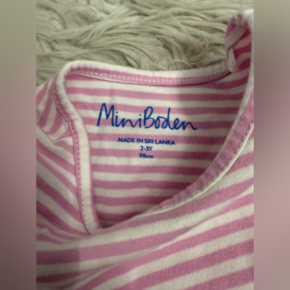 Adorable Mini Boden size 2 - 3 dress. - Picture 3 of 4